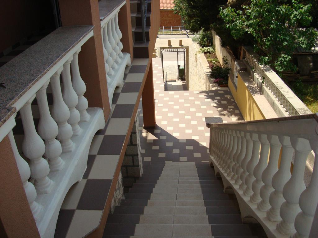 Apartments Klara Novi Vinodolski Extérieur photo